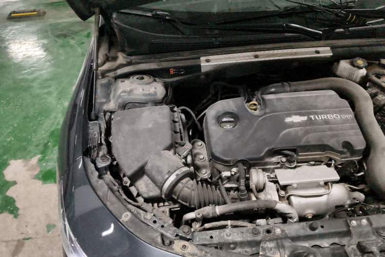 Used Chevrolet Malibu XL 2021 535T Automatic Sport Edition Engine Bay Right