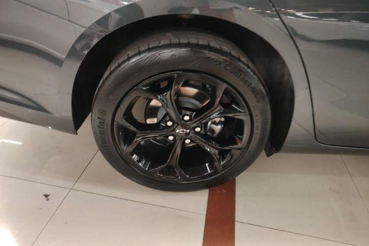 Used Chevrolet Malibu XL 2021 Redline 550T Automatic Sharp Edition Exterior 4