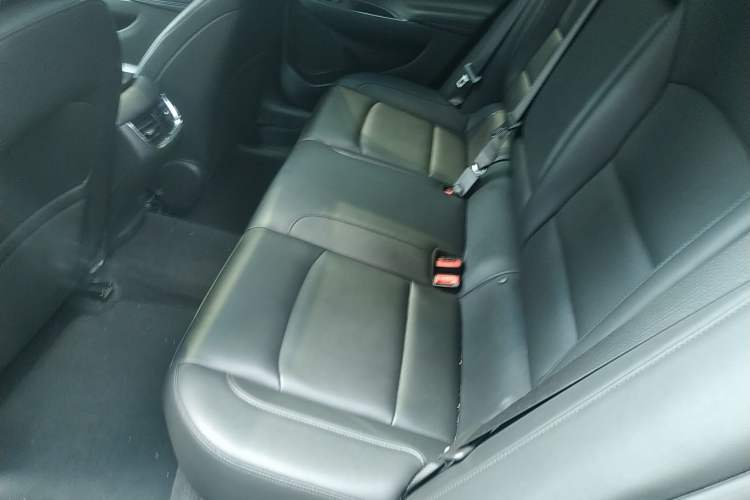 Used Chevrolet Malibu XL 2021 535T Automatic Sport Edition Interior 4
