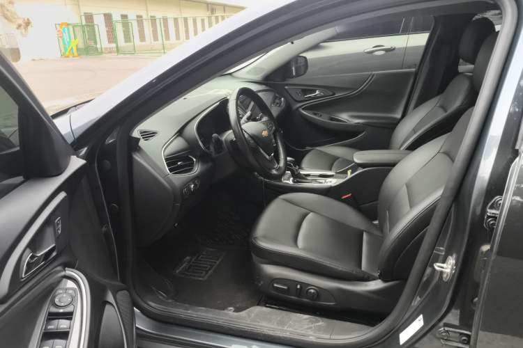 Used Chevrolet Malibu XL 2021 535T Automatic Sport Edition Left Front Seat