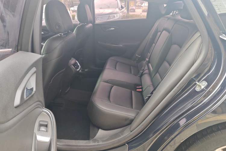 Used Chevrolet Malibu XL 2021 535T Automatic Sport Edition Left Rear Seat