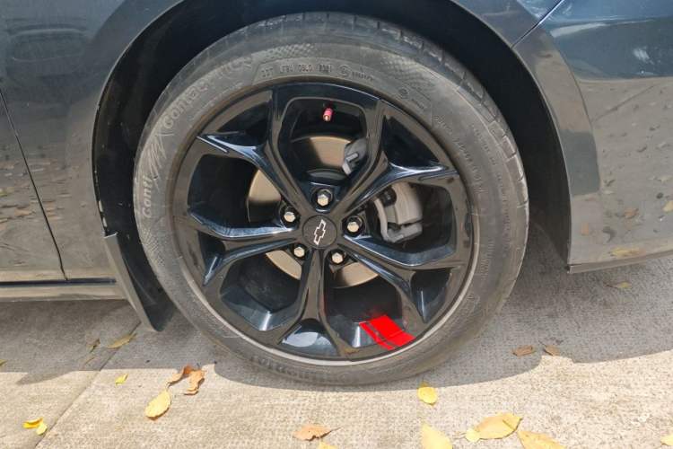 Used Chevrolet Malibu XL 2021 Redline 550T Automatic RuiLian Edition Right Front Wheel Hub