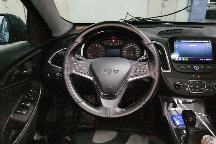 Used Chevrolet Malibu XL 2021 535T Automatic Sport Edition Steering Wheel