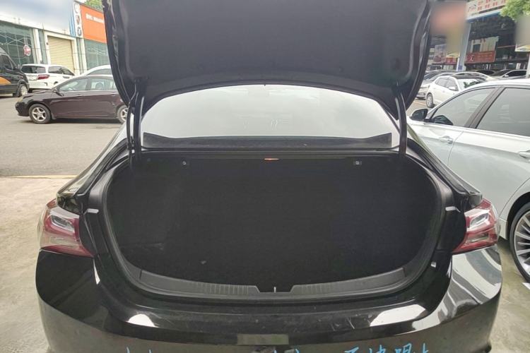 Used Chevrolet Malibu XL 2021 Redline 550T Automatic RuiLian Edition Trunk