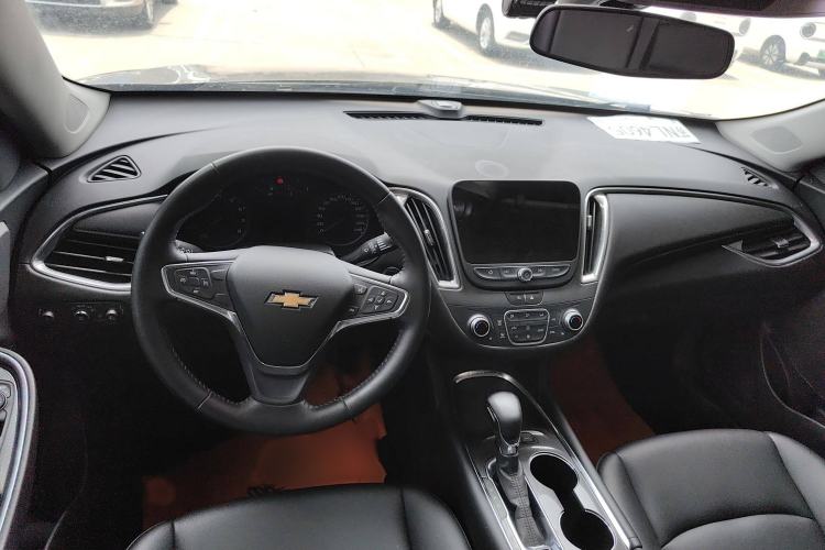 Used Chevrolet Malibu XL 2021 535T Automatic Sport Edition Interior 1