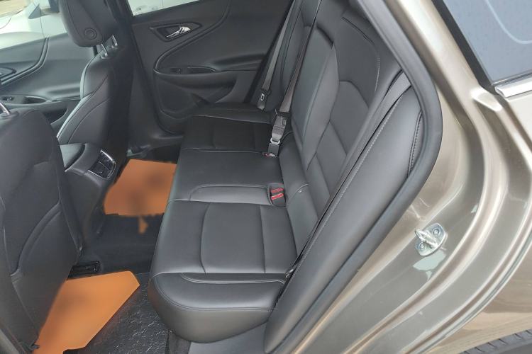 Used Chevrolet Malibu XL 2021 535T Automatic Sport Edition Interior 3