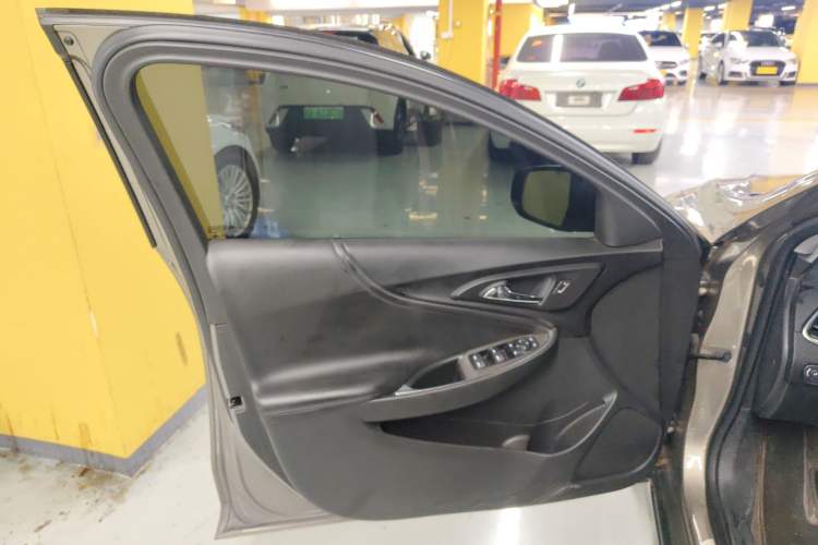 Used Chevrolet Malibu XL 2021 535T Automatic RuiLian Edition Left Front Door Interior