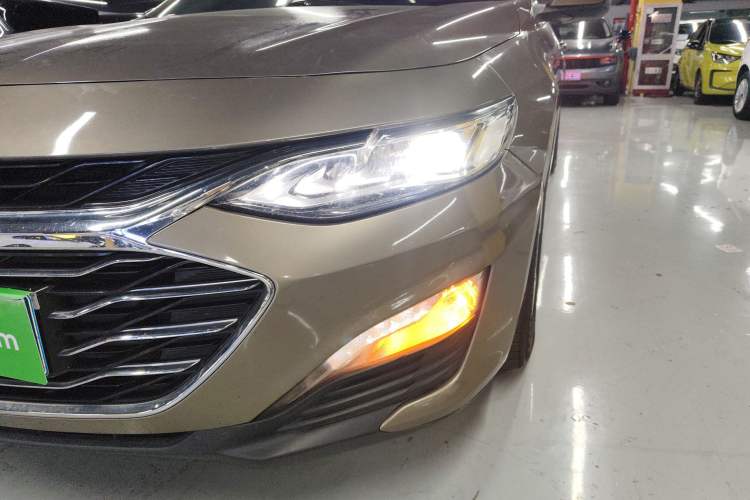 Used Chevrolet Malibu XL 2021 535T Automatic RuiLian Edition Left Front Headlight