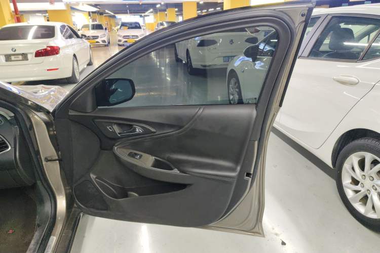 Used Chevrolet Malibu XL 2021 535T Automatic RuiLian Edition Right Front Door Interior