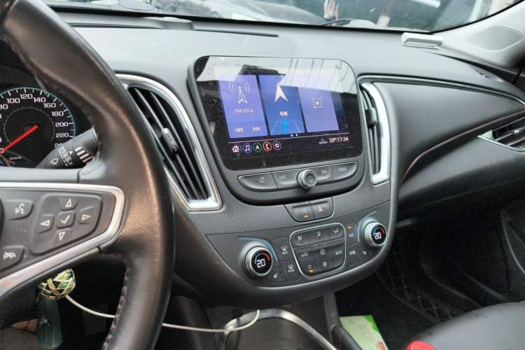 Used Chevrolet Malibu XL 2021 Redline 550T Automatic Sharp Edition Audio And AC Panel