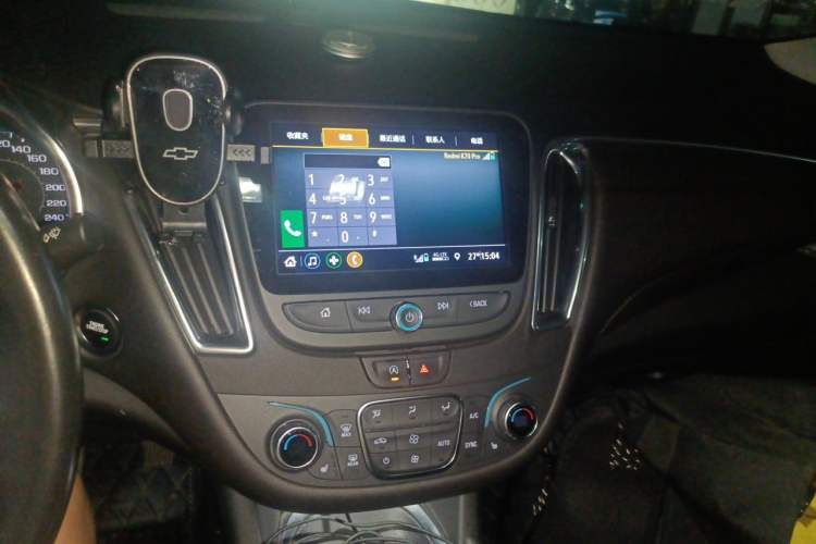 Used Chevrolet Malibu XL 2021 535T Automatic Sport Edition Audio And AC Panel