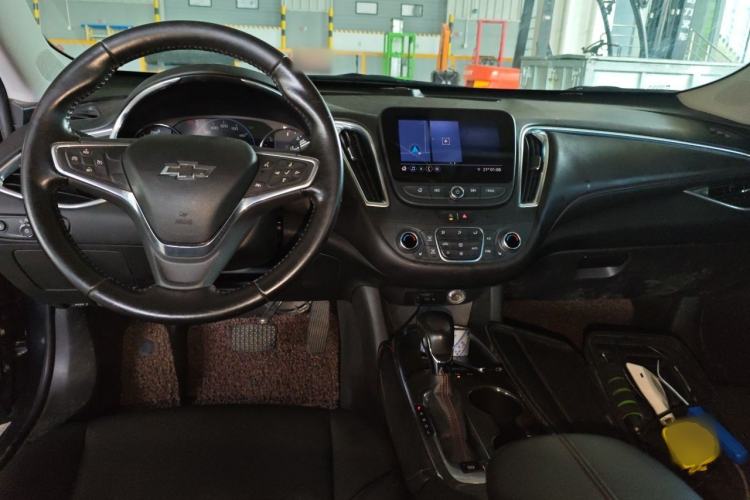 Used Chevrolet Malibu XL 2021 Redline 550T Automatic RuiLian Edition Center Console