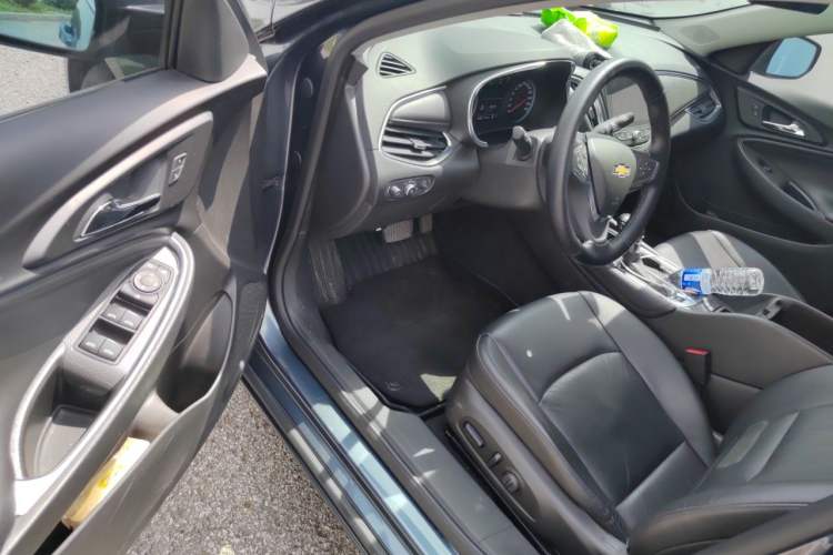 Used Chevrolet Malibu XL 2021 535T Automatic Sport Edition Driver Seat