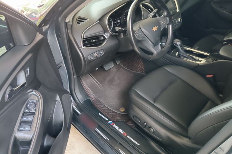 Used Chevrolet Malibu XL 2021 535T Automatic Sport Edition Driver Seat
