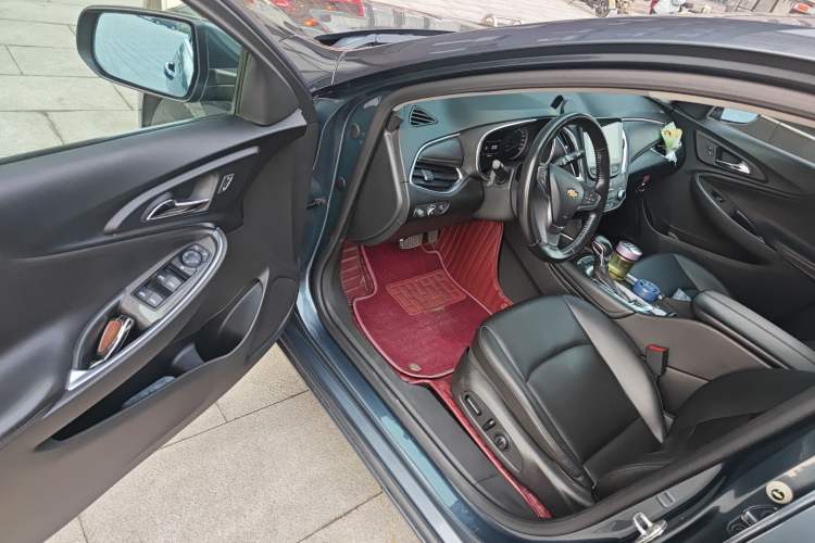 Used Chevrolet Malibu XL 2021 535T Automatic Sport Edition Driver Seat