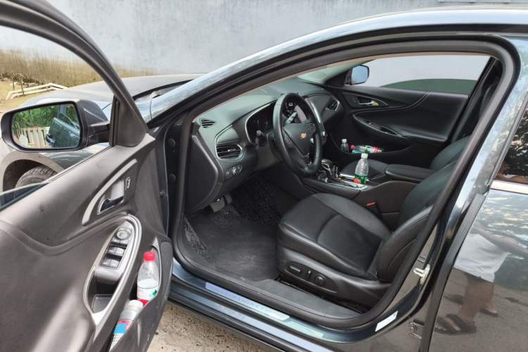 Used Chevrolet Malibu XL 2021 535T Automatic RuiLian Edition Driver Seat