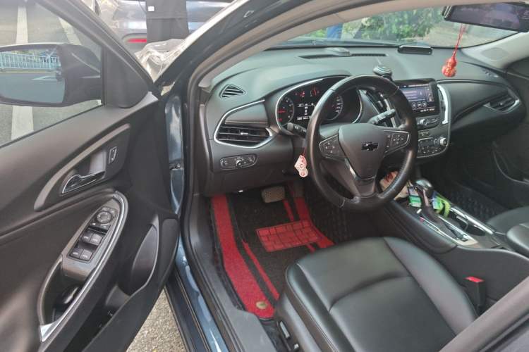 Used Chevrolet Malibu XL 2021 535T Automatic Sport Edition Driver Seat