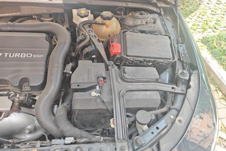 Used Chevrolet Malibu XL 2021 535T Automatic Sport Edition Engine Bay Left