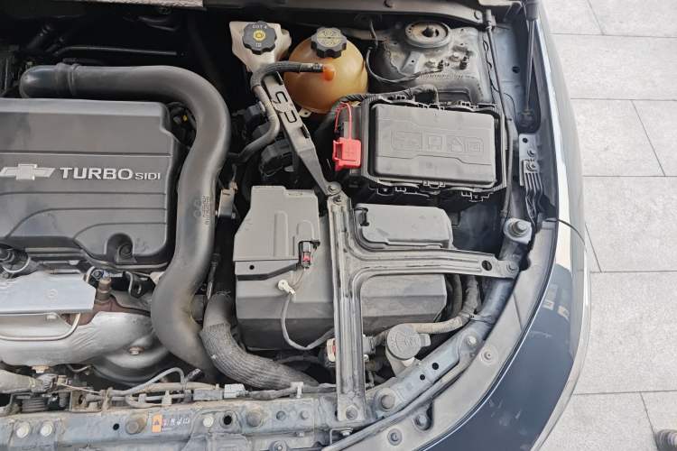 Used Chevrolet Malibu XL 2021 535T Automatic Sport Edition Engine Bay Left