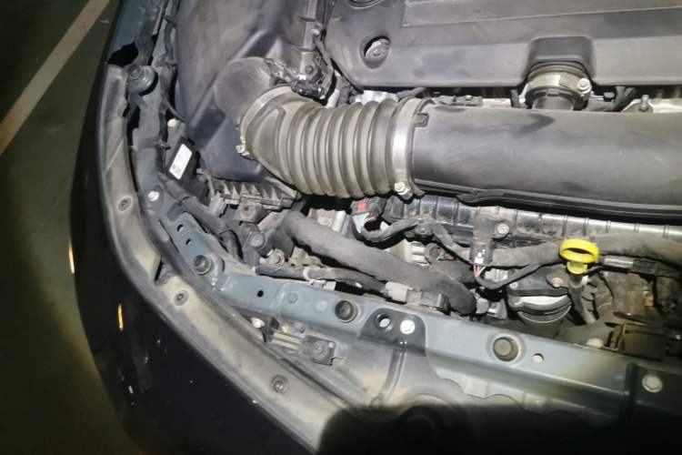 Used Chevrolet Malibu XL 2021 Redline 550T Automatic Sharp Edition Engine Bay Right