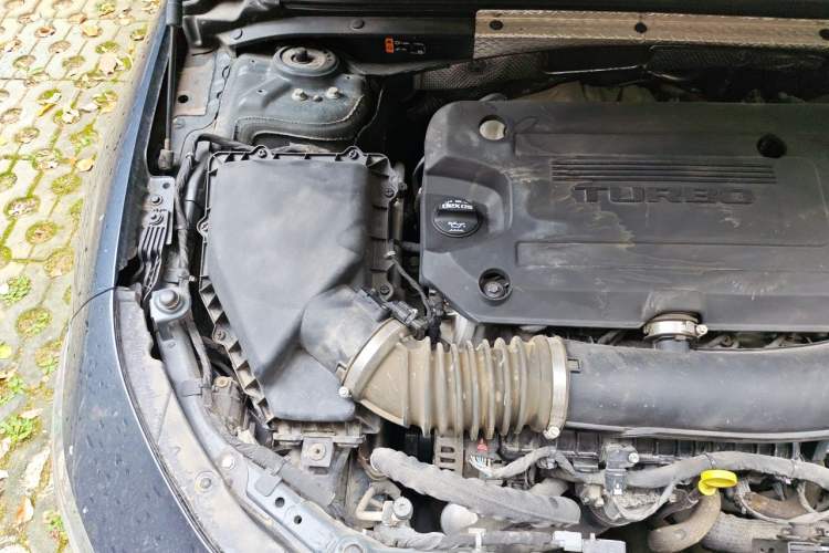 Used Chevrolet Malibu XL 2021 Redline 550T Automatic Smart Edition Engine Bay Right