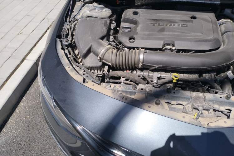 Used Chevrolet Malibu XL 2021 Redline 550T Automatic Smart Edition Engine Bay Right