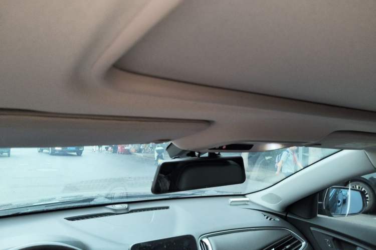 Used Chevrolet Malibu XL 2021 Redline 550T Automatic Sharp Edition Headliner