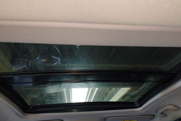Used Chevrolet Malibu XL 2021 535T Automatic Sport Edition Headliner