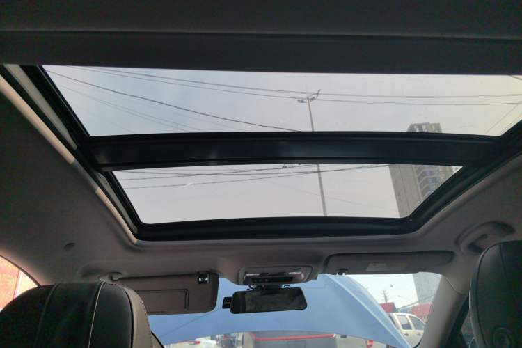 Used Chevrolet Malibu XL 2021 Redline 550T Automatic Sharp Edition Headliner