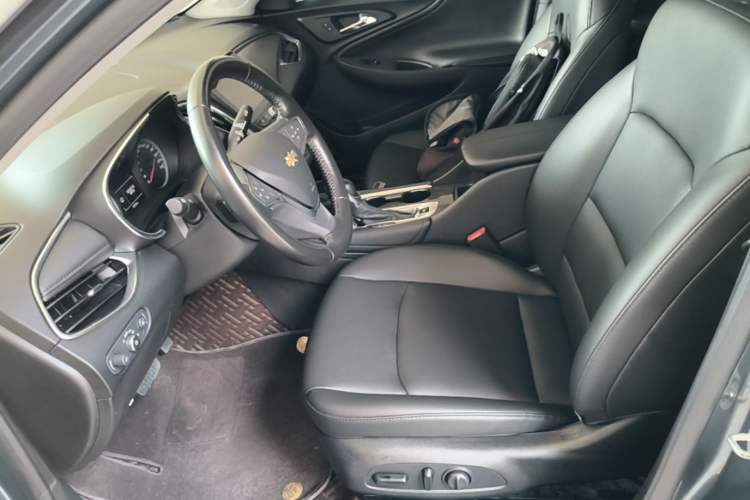 Used Chevrolet Malibu XL 2021 535T Automatic Sport Edition Left Front Seat