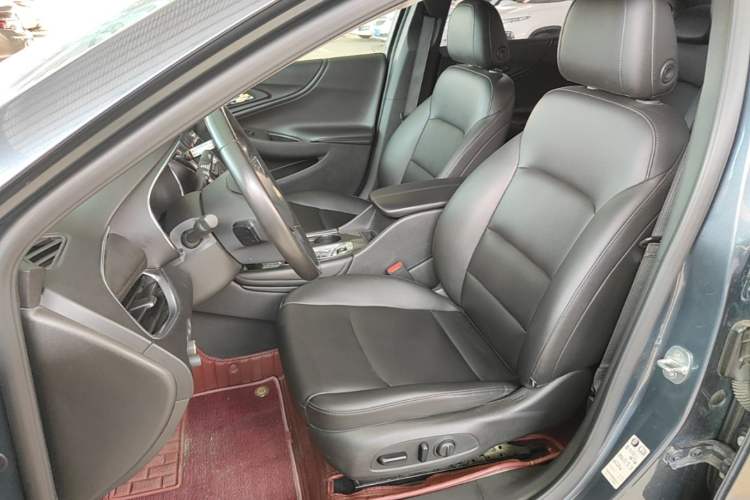 Used Chevrolet Malibu XL 2021 535T Automatic Sport Edition Left Front Seat