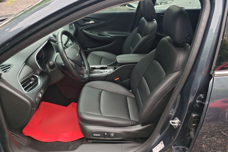 Used Chevrolet Malibu XL 2021 535T Automatic Sport Edition Left Front Seat
