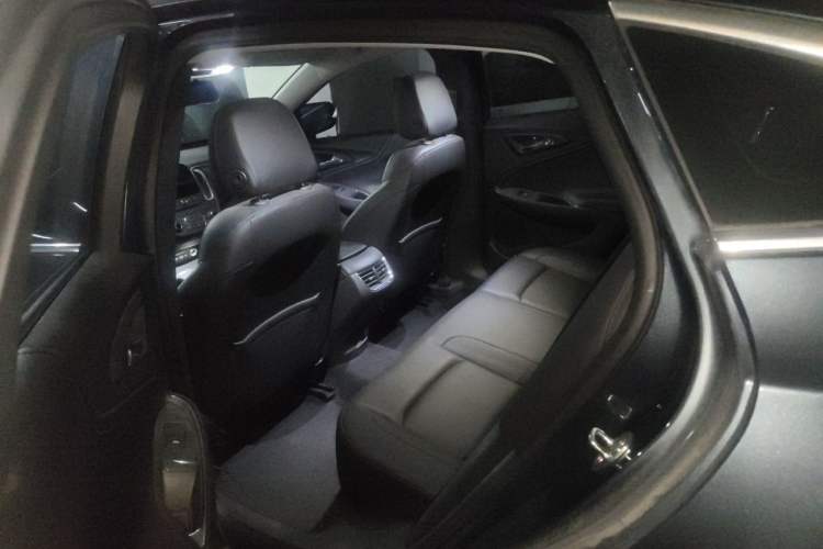 Used Chevrolet Malibu XL 2021 535T Automatic Sport Edition Left Rear Seat