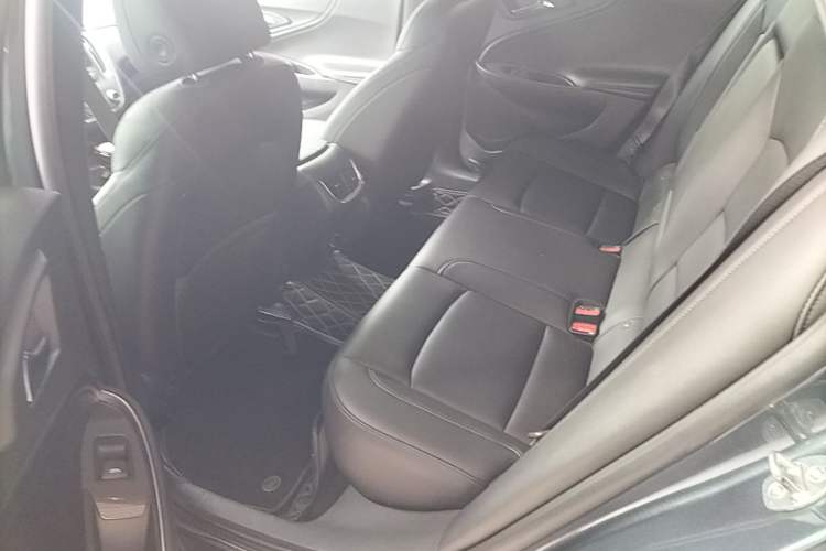 Used Chevrolet Malibu XL 2021 535T Automatic Sport Edition Left Rear Seat