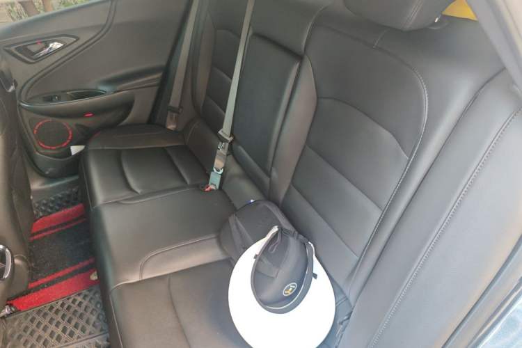 Used Chevrolet Malibu XL 2021 535T Automatic Sport Edition Left Rear Seat
