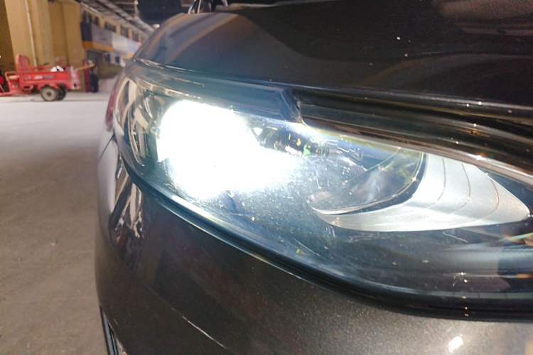Used Chevrolet Malibu XL 2021 535T Automatic Sport Edition Right Front Headlight