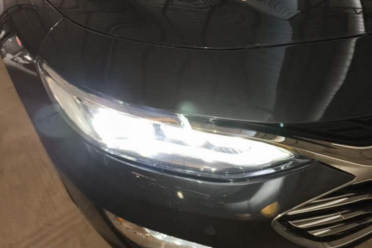 Used Chevrolet Malibu XL 2021 535T Automatic RuiLian Edition Right Front Headlight