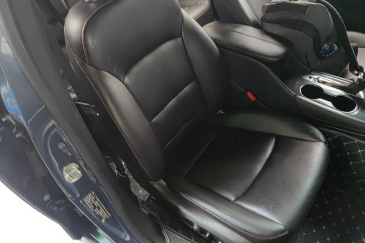 Used Chevrolet Malibu XL 2021 Redline 550T Automatic RuiLian Edition Right Front Seat