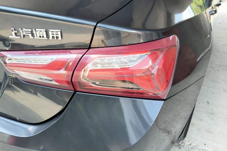 Used Chevrolet Malibu XL 2021 535T Automatic Sport Edition Right Rear Taillight