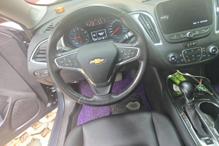 Used Chevrolet Malibu XL 2021 535T Automatic Sport Edition Steering Wheel