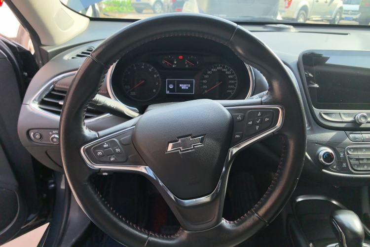 Used Chevrolet Malibu XL 2021 Redline 550T Automatic Sharp Edition Steering Wheel
