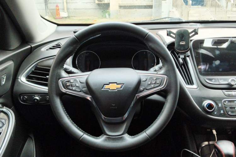 Used Chevrolet Malibu XL 2021 535T Automatic RuiLian Edition Steering Wheel