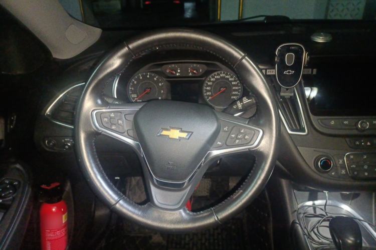Used Chevrolet Malibu XL 2021 535T Automatic Sport Edition Steering Wheel