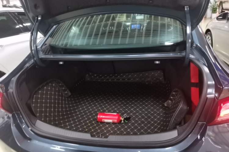 Used Chevrolet Malibu XL 2021 Redline 550T Automatic Sharp Edition Trunk