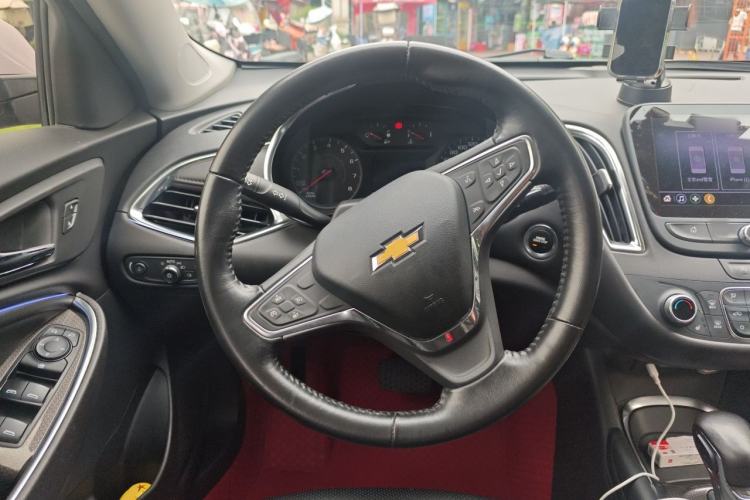 Used Chevrolet Malibu XL 2021 535T Automatic Sport Edition Steering Wheel