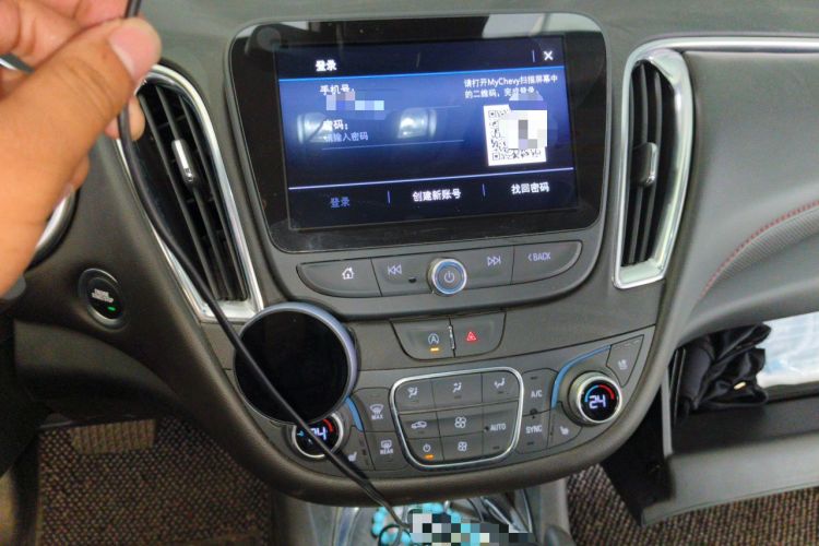 Used Chevrolet Malibu XL 2021 Redline 550T Automatic Smart Edition Audio And AC Panel