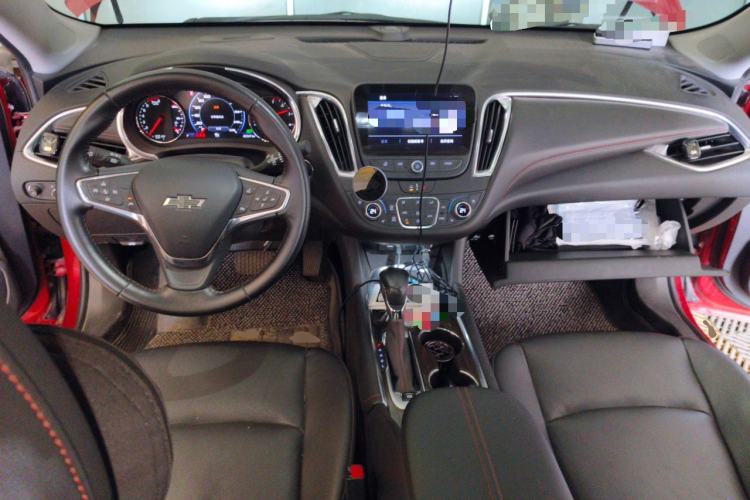 Used Chevrolet Malibu XL 2021 Redline 550T Automatic Smart Edition Center Console