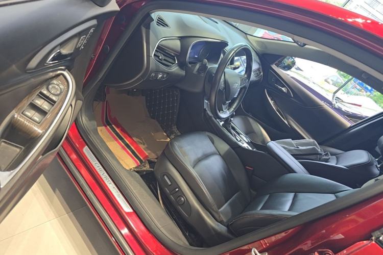 Used Chevrolet Malibu XL 2021 Redline 550T Automatic Smart Edition Driver Seat