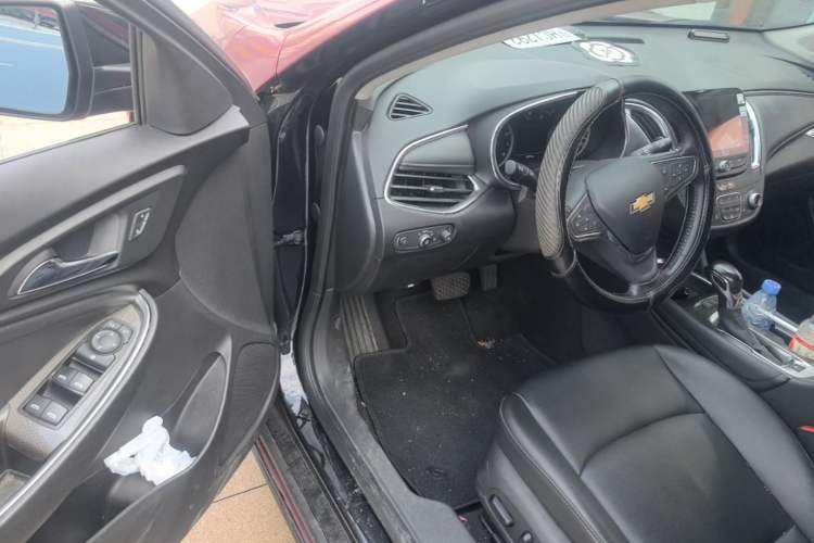 Used Chevrolet Malibu XL 2021 535T Automatic Sport Edition Driver Seat