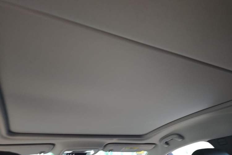 Used Chevrolet Malibu XL 2021 Redline 550T Automatic Smart Edition Headliner